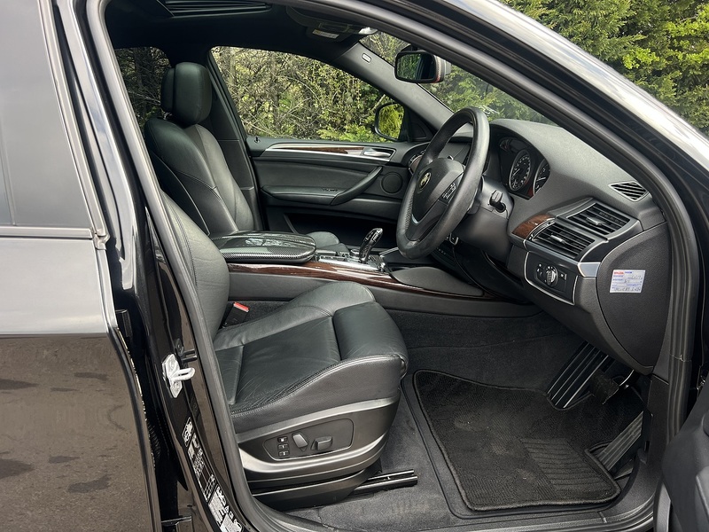 BMW X6 Xdrive35i - U11780