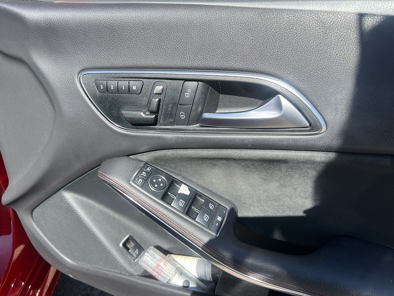Mercedes-Benz Cla Cla 180 Amg Sport - U11784