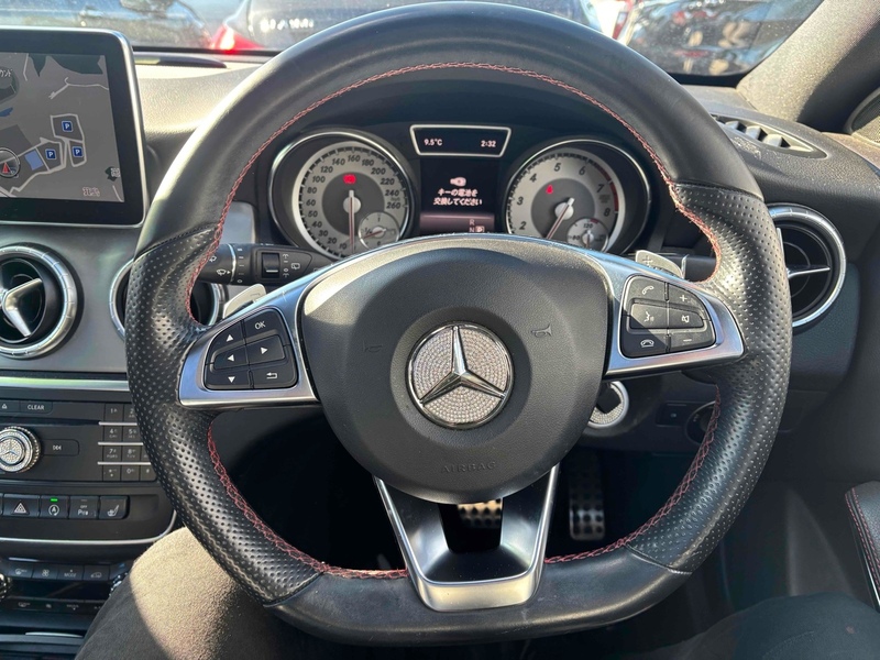 Mercedes-Benz Cla Cla 180 Amg Sport - U11784