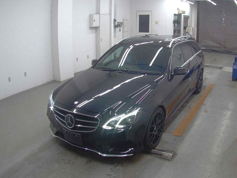 Mercedes-Benz E Class E 400 Amg Line Edition - U11785