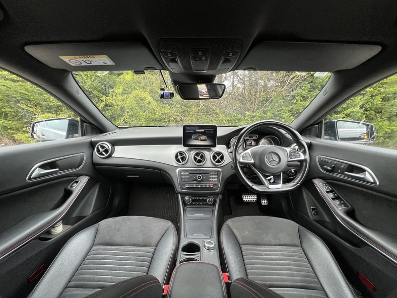 Mercedes-Benz Cla Cla 180 Amg Sport - U11787