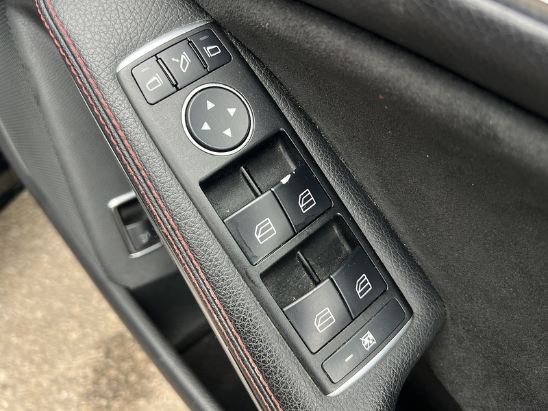 Mercedes-Benz Cla Cla 180 Amg Sport - U11787