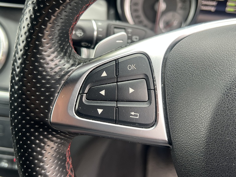 Mercedes-Benz Cla Cla 180 Amg Sport - U11787