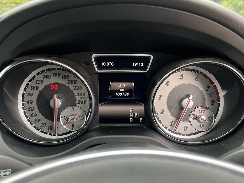Mercedes-Benz Cla Cla 180 Amg Sport - U11787