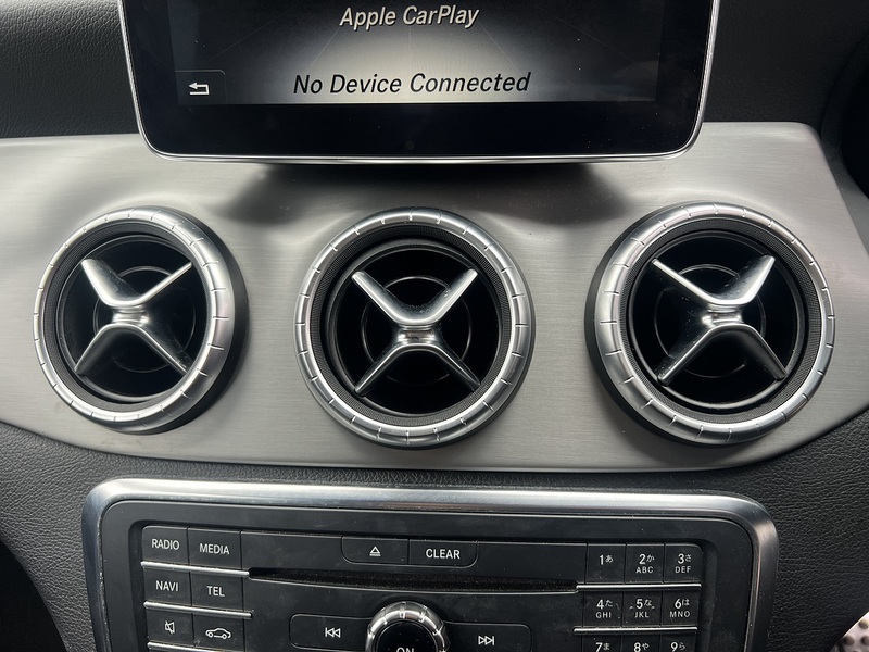 Mercedes-Benz Cla Cla 180 Amg Sport - U11787