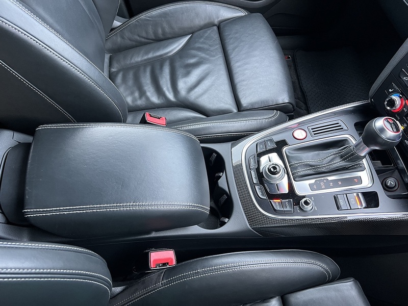 Audi SQ5 V6 - U11789