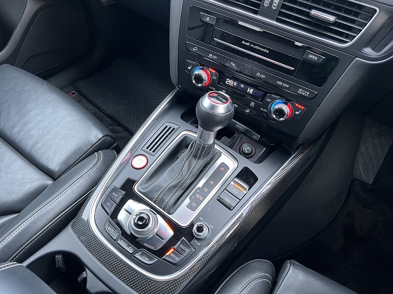 Audi SQ5 V6 - U11789