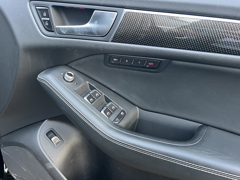 Audi SQ5 V6 - U11789