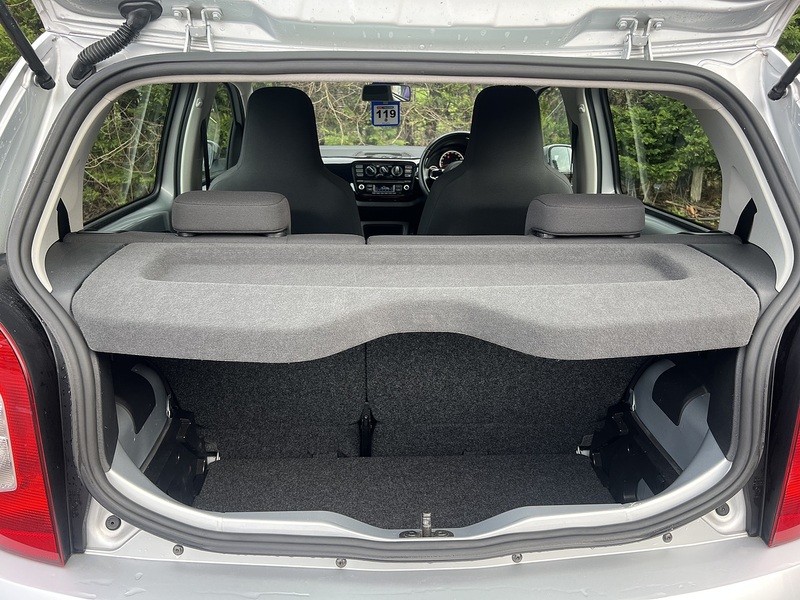 Volkswagen Up High Up - U11791