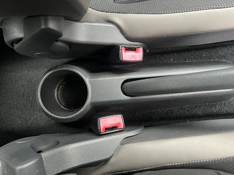 Volkswagen Up High Up - U11791