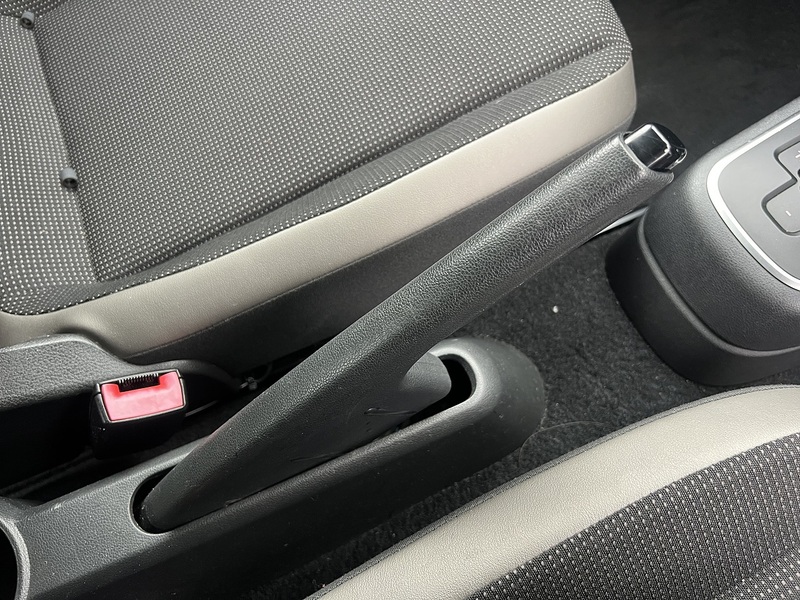 Volkswagen Up High Up - U11791