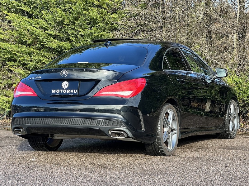 Mercedes-Benz Cla Cla 250 Amg Line - U11792