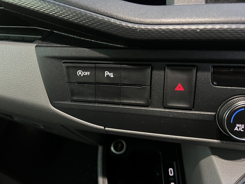 Volkswagen Transporter TDI T30 Highline - U11794