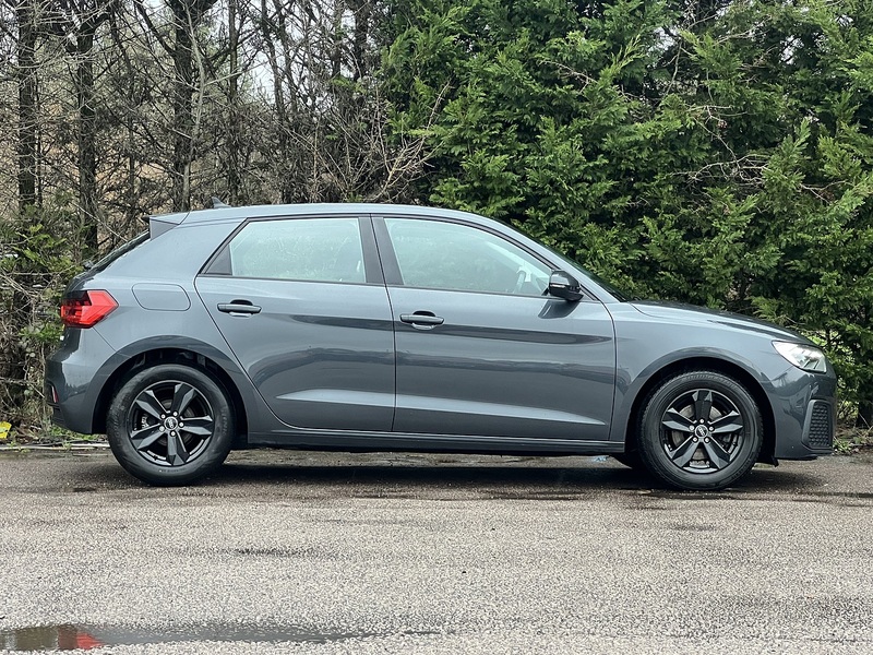 Audi A1 TFSI Technik - U11795