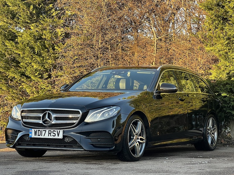 Mercedes-Benz E Class E220d AMG Line - U11799