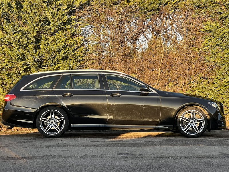 Mercedes-Benz E Class E220d AMG Line - U11799