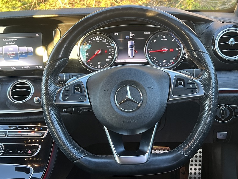 Mercedes-Benz E Class E220d AMG Line - U11799
