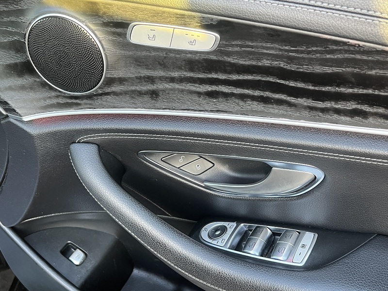 Mercedes-Benz E Class E220d AMG Line - U11799