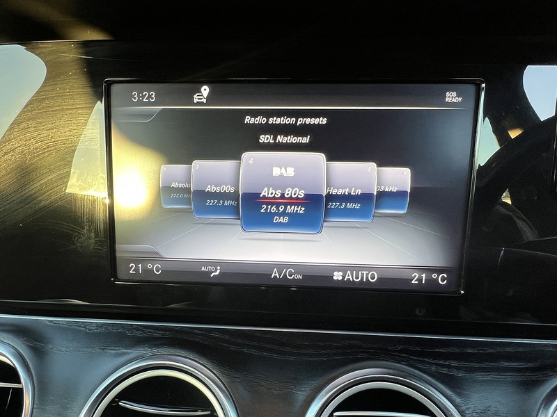 Mercedes-Benz E Class E220d AMG Line - U11799