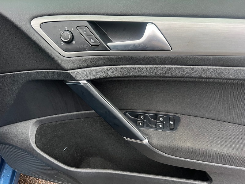 Volkswagen Golf S Tsi Bluemotion Technology Dsg - U11800