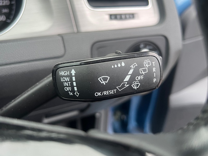 Volkswagen Golf S Tsi Bluemotion Technology Dsg - U11800