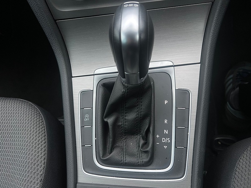 Volkswagen Golf S Tsi Bluemotion Technology Dsg - U11800