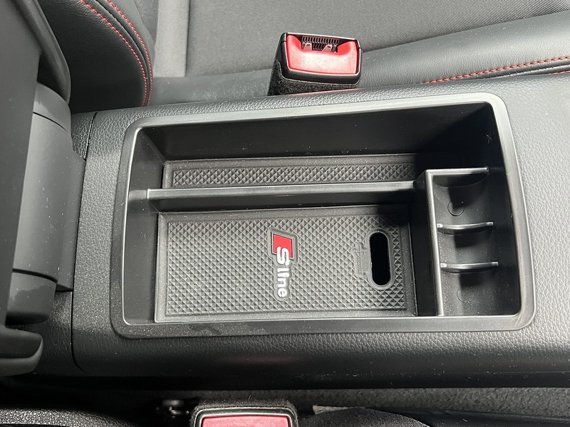 Audi S3 S TRONIC QUATTRO - U11801