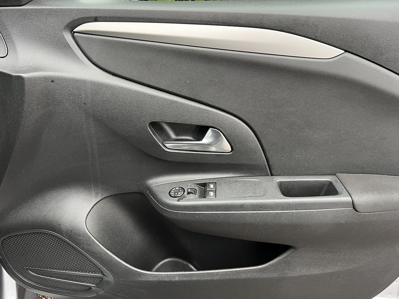 Vauxhall Corsa SE - U11803