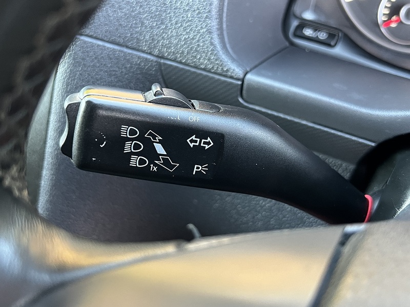 Volkswagen Caddy TDI BlueMotion Tech C20 Black Edition - U11804