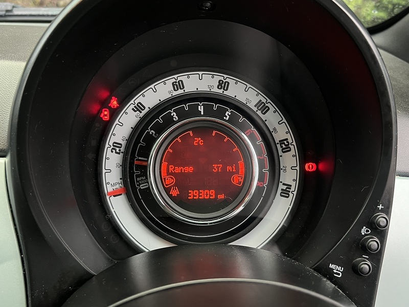 Fiat 500 MHEV Dolcevita - U11807