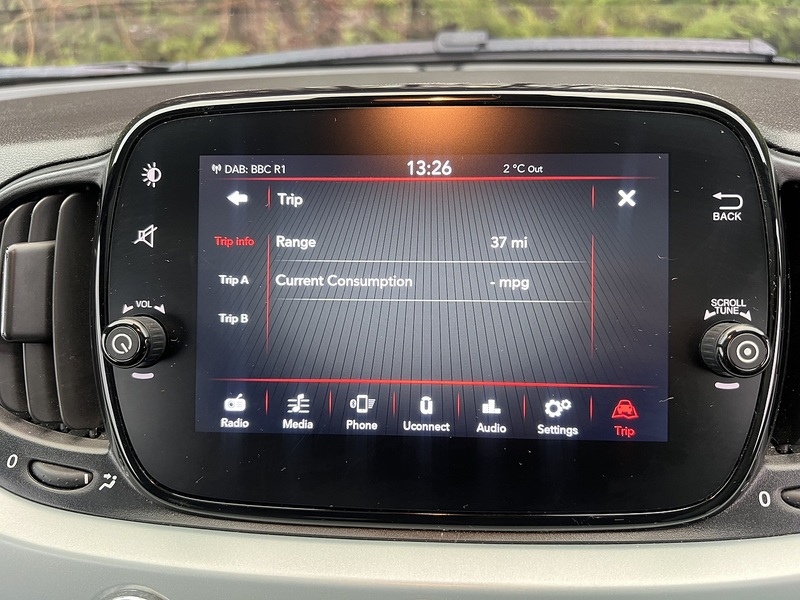 Fiat 500 MHEV Dolcevita - U11807