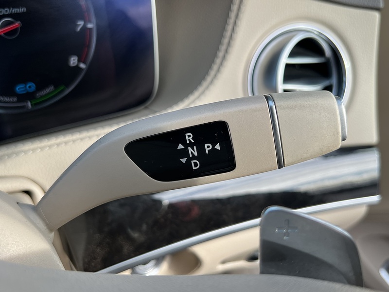 Mercedes-Benz S Class S500L MHEV AMG Line - U11810