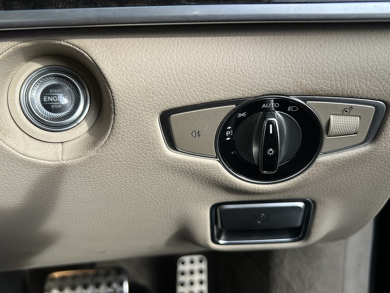 Mercedes-Benz S Class S500L MHEV AMG Line - U11810