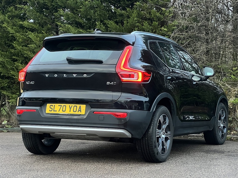 Volvo XC40 B4 MHEV Inscription - U11811