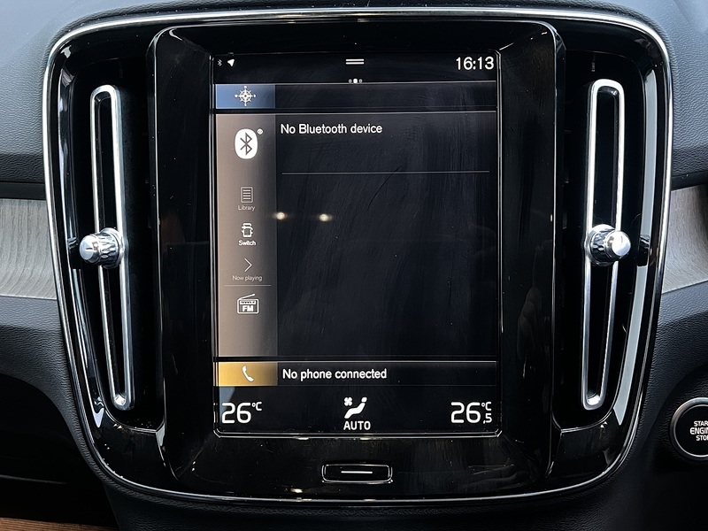 Volvo XC40 B4 MHEV Inscription - U11811