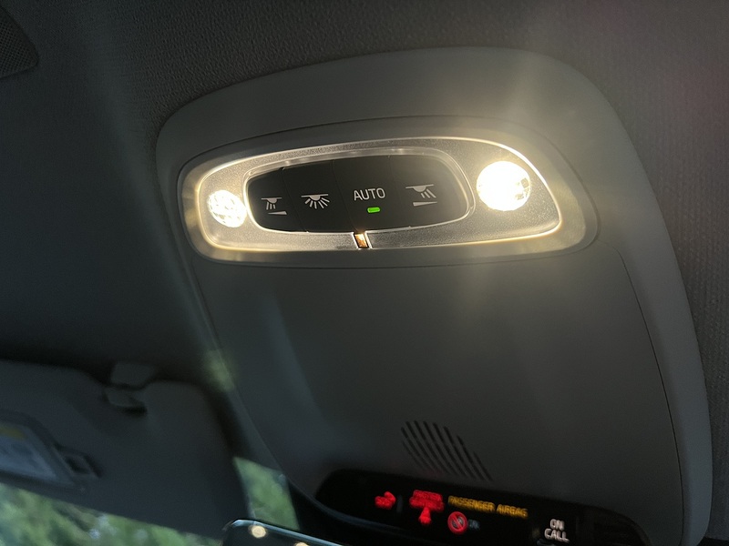 Volvo XC40 B4 MHEV Inscription - U11811