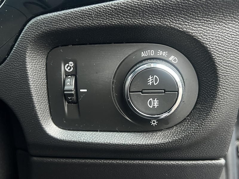 Vauxhall Corsa Electric Elite Nav Premium - U11816