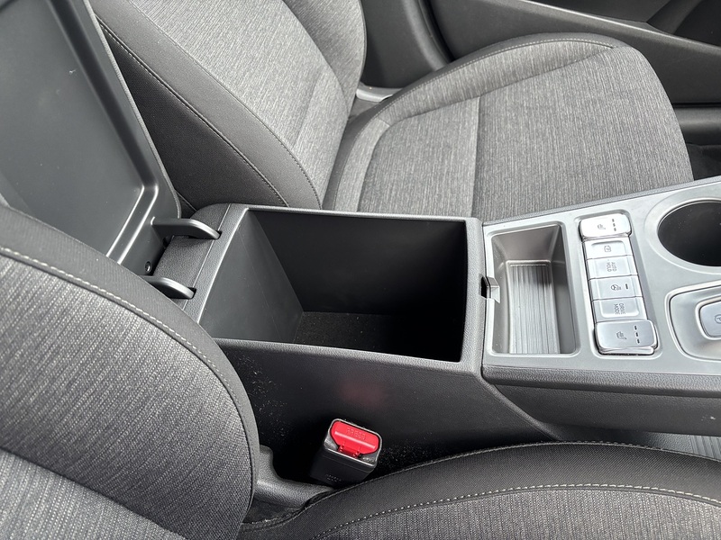 Hyundai KONA Premium - U11818