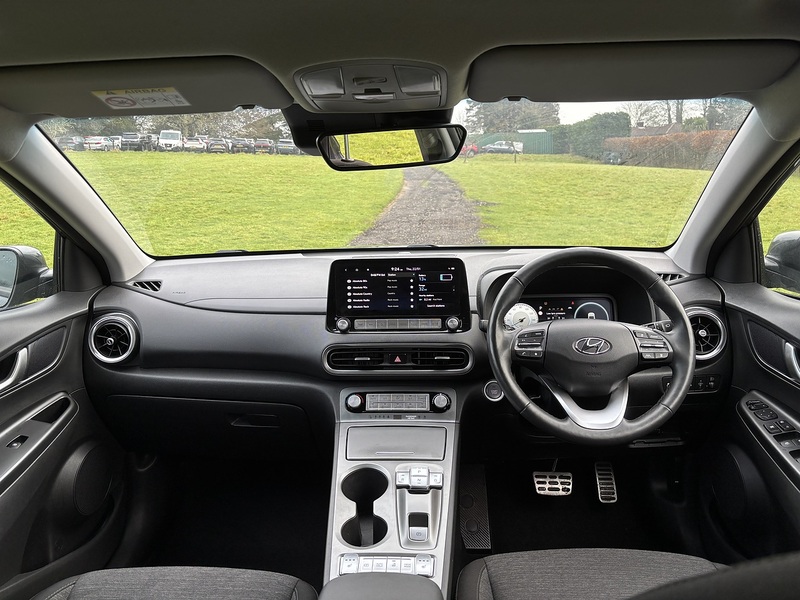 Hyundai KONA Premium - U11818