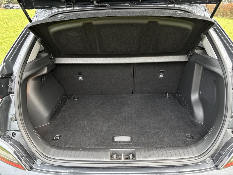 Hyundai KONA Premium - U11818