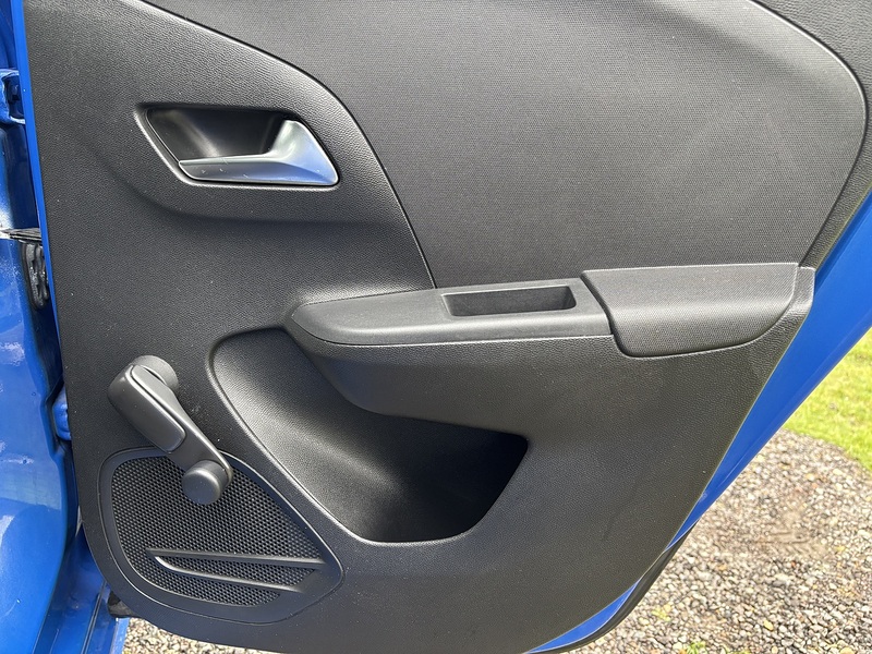 Vauxhall Corsa SE - U11821