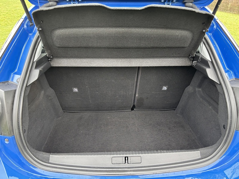 Vauxhall Corsa SE - U11821