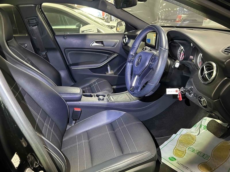 Mercedes-Benz Gla-Class Gla 180 Urban Edition - U11826