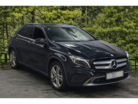 Mercedes-Benz Gla-Class T Pdk Estate 2.0 Semi Auto Petrol