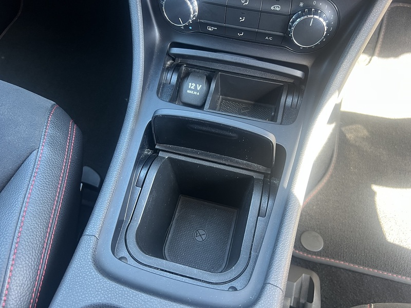 Mercedes-Benz A-Class A 180 Amg Line - U11827