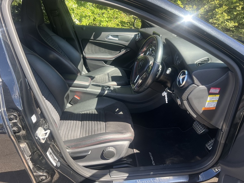 Mercedes-Benz A-Class A 180 Amg Line - U11827