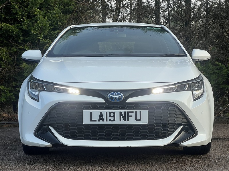 Toyota Corolla VVT-h Icon Tech - U11828