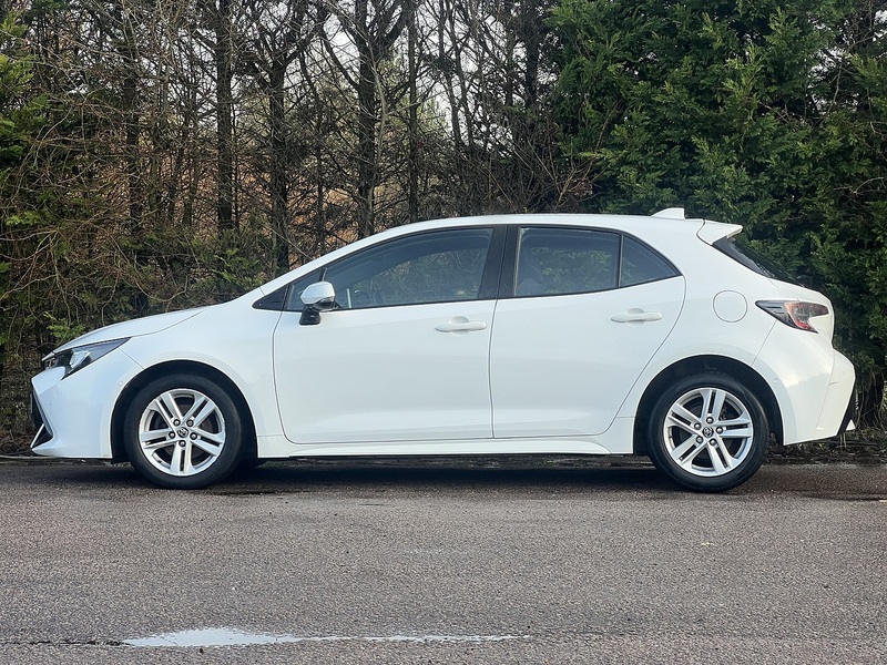 Toyota Corolla VVT-h Icon Tech - U11828