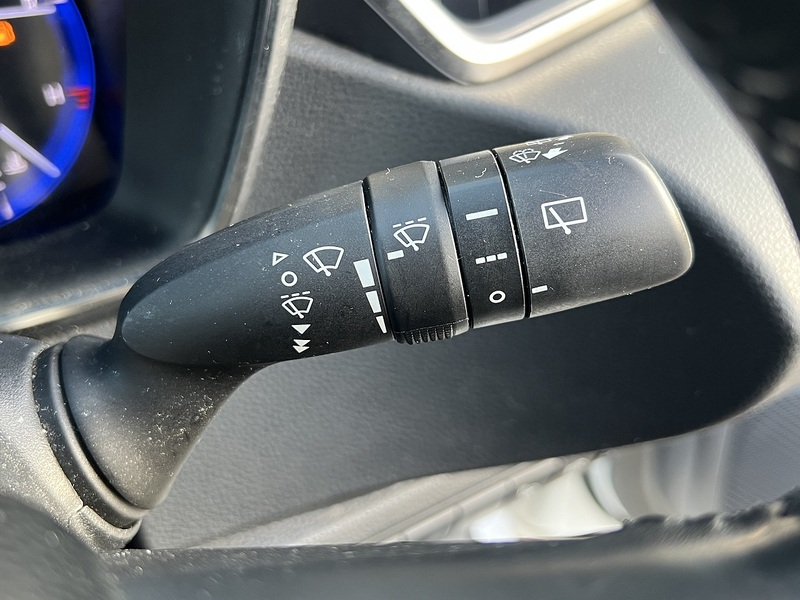 Toyota Corolla VVT-h Icon Tech - U11828