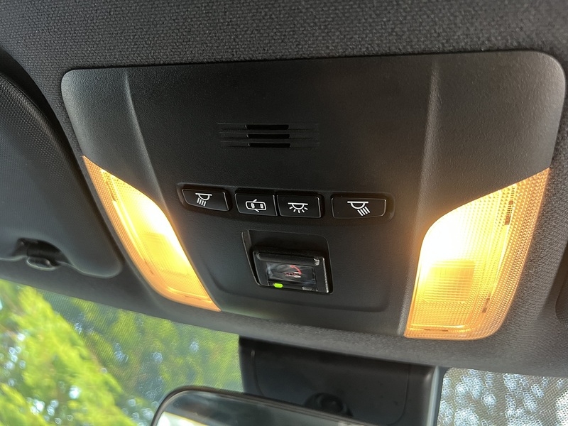 Toyota Corolla VVT-h Icon Tech - U11828